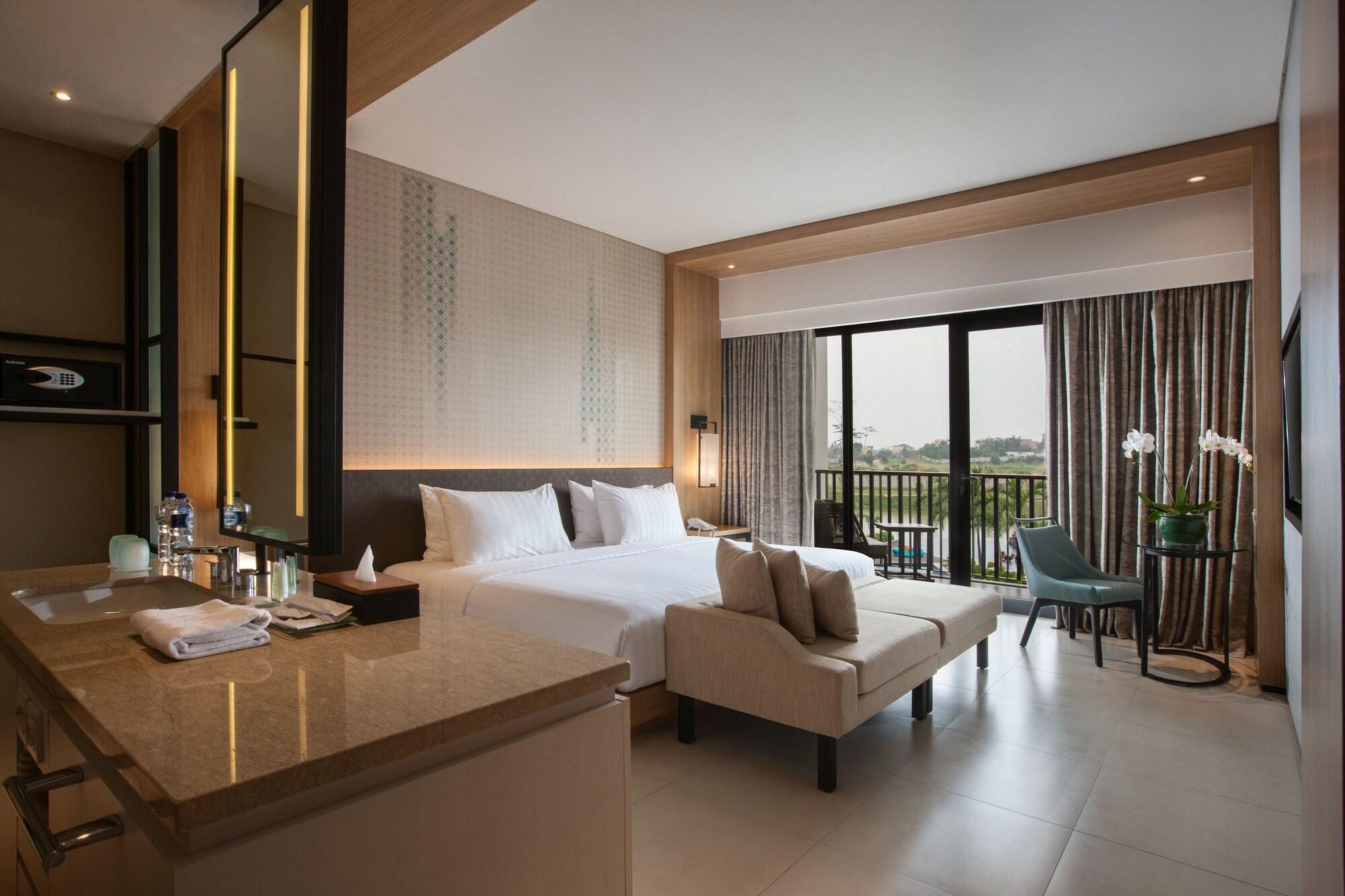 Hotel Santika Premiere Bandara Palembang Ngoại thất bức ảnh