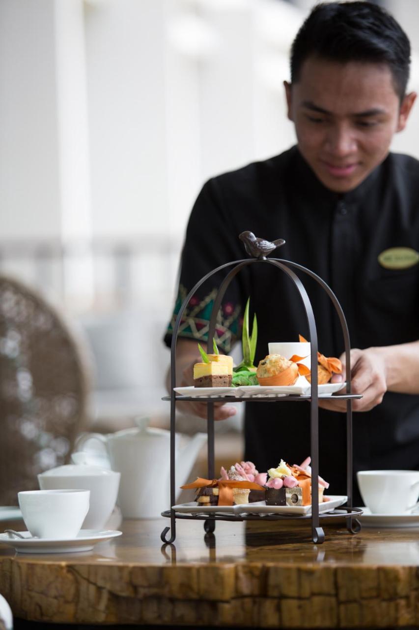 Hotel Santika Premiere Bandara Palembang Ngoại thất bức ảnh