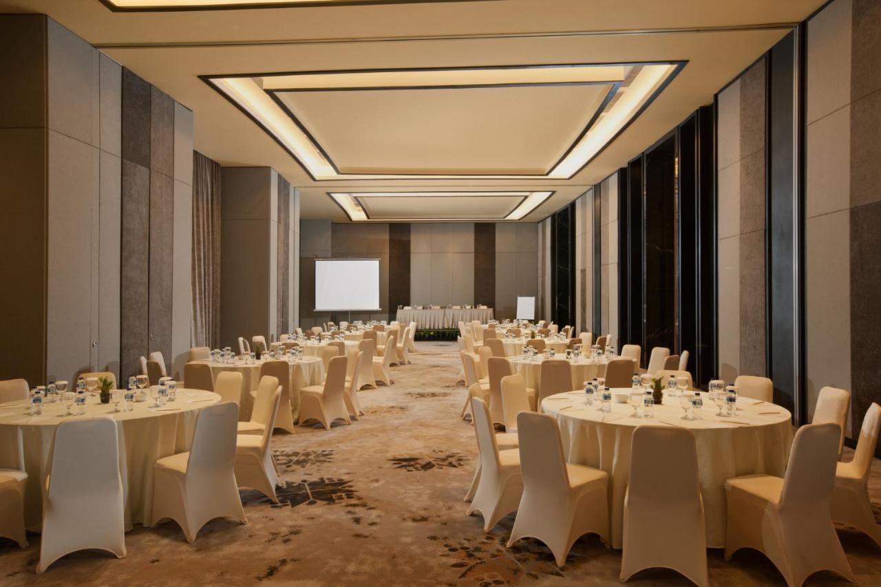 Hotel Santika Premiere Bandara Palembang Ngoại thất bức ảnh